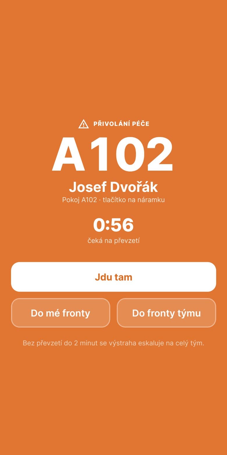Upozornění na útěk pacienta v mobilu pečovatele
